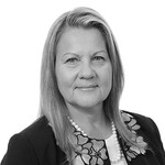 Laura Angelini Headshot